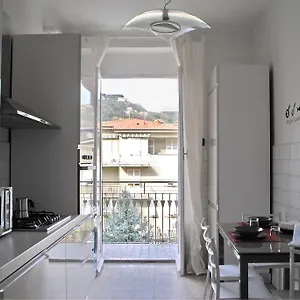 https://casa-vacanze-luli.hotelitalianriviera.com